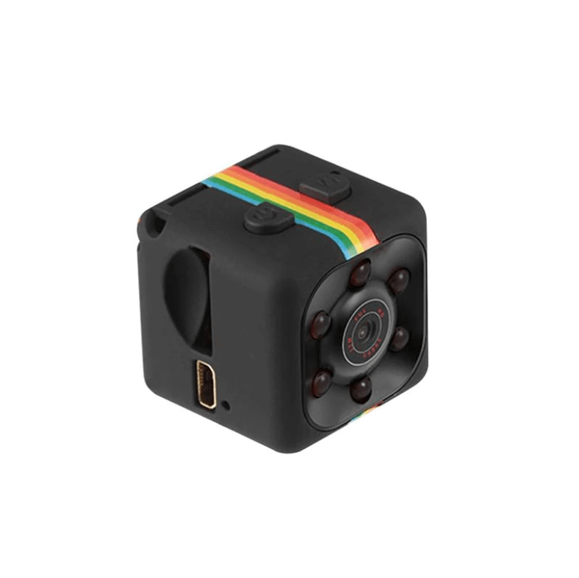 Compacte mini bewakingscamera met 1080p HD en nachtzicht voor discrete opnames overdag en 's nachts.