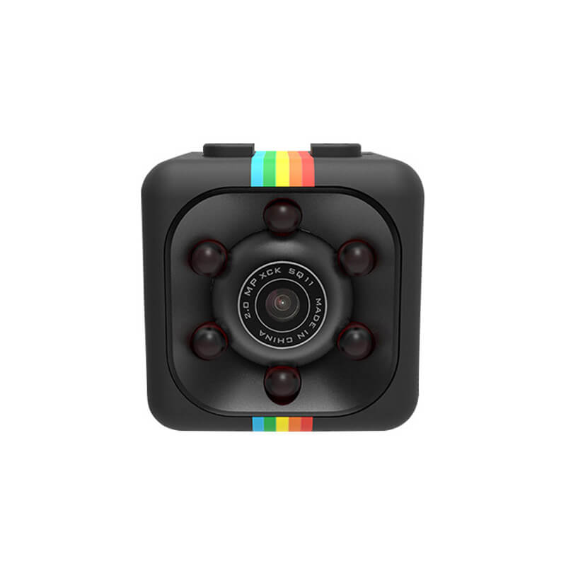 Compacte mini bewakingscamera met 1080p HD en nachtzicht voor discrete opnames overdag en 's nachts.