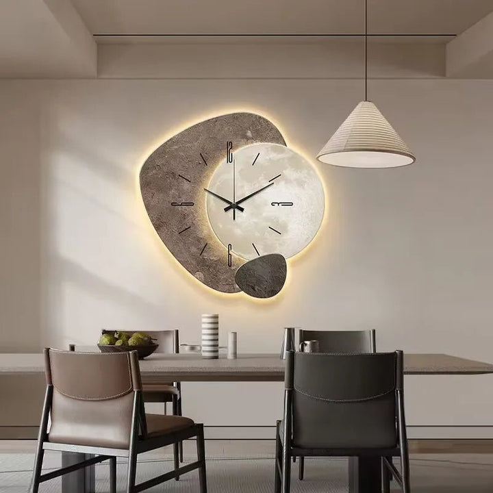 Minimalistische wandklok, Scandinavisch geïnspireerd. Stille en elegante klok voor kantoor of thuis.