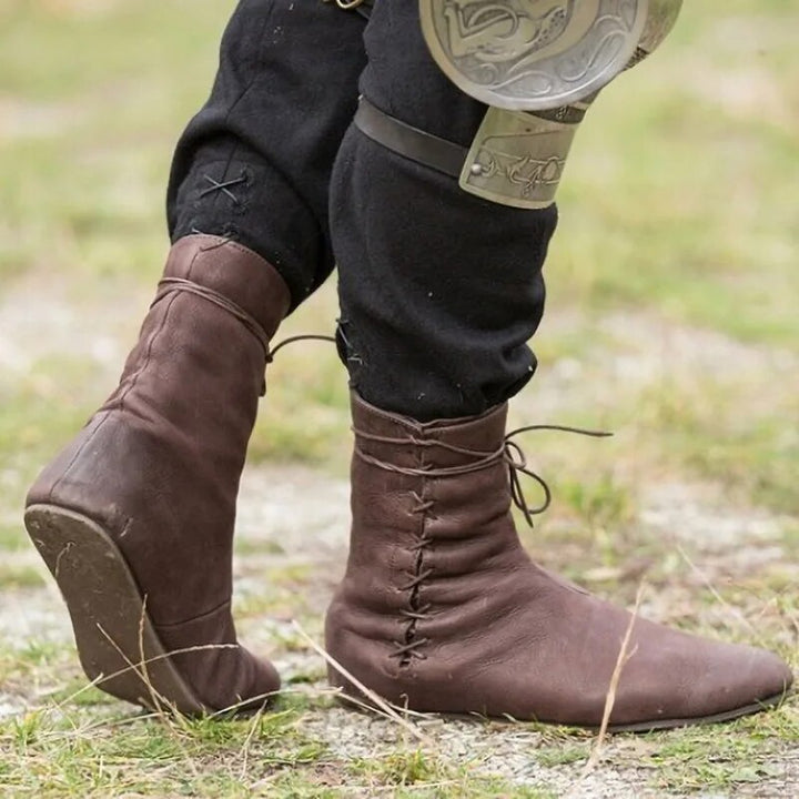 Middeleeuwse leren laarzen voor mannen, bruin echt leer, vetersluiting, authentiek design, ideaal voor historische evenementen