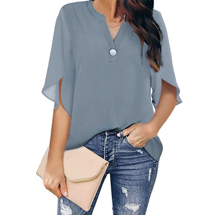 AstridTop damesblouse in grote maten; stijlvol en comfortabel voor alle figuren. Veelzijdige top.