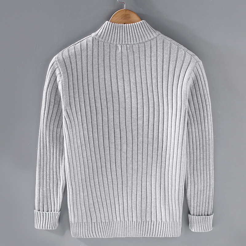 Modern herenvest van katoen, elegant en comfortabel, in klassieke kleuren, vooraanzicht, perfect voor elke gelegenheid.
