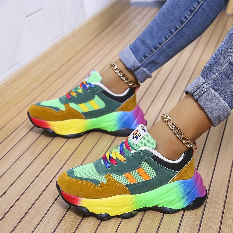 Moderne orthopedische sportschoenen voor dames, stijlvol en comfortabel, met antislipzolen en een eigentijds design.