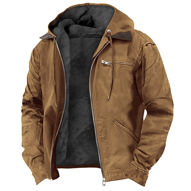 Moderne weerbestendige dames buitenjas in bruin, ideaal voor avonturen, met stijlvol design.