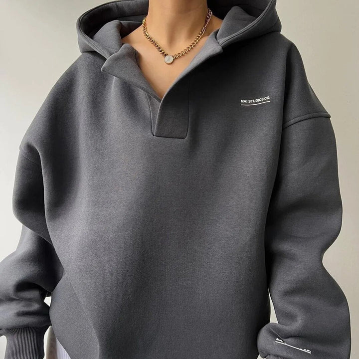 Comfortabele dames hoodie, perfect voor koud weer met een zachte voering.