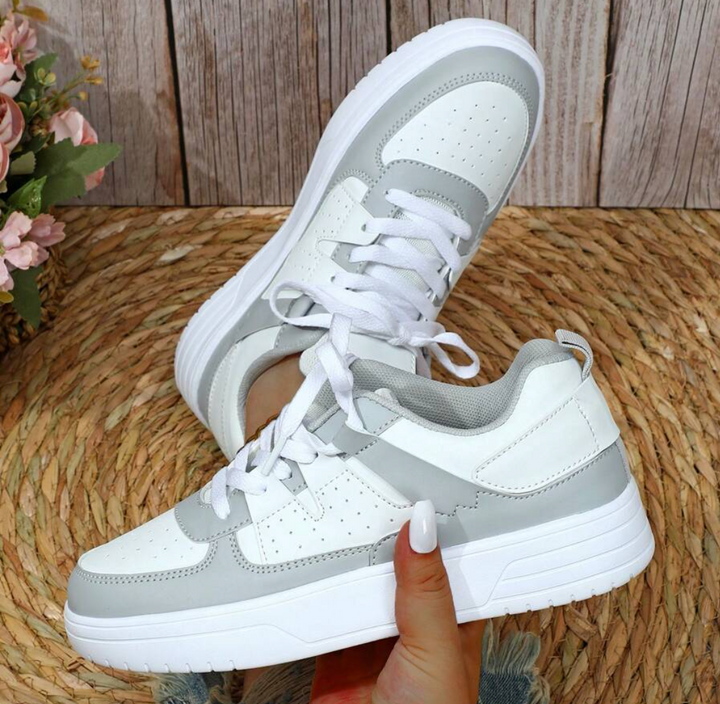 Dames sneakers met luipaardprint, in diverse kleuren, comfortabel en modieus, perfect voor elke outfit, een echte eyecatcher.