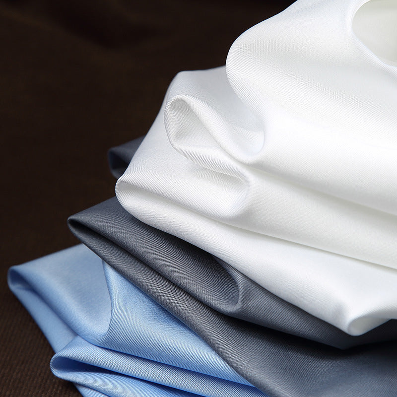 Tijdloos en comfortabel heren overhemd, anti-kreuk en stretch. Een must-have voor de moderne man.