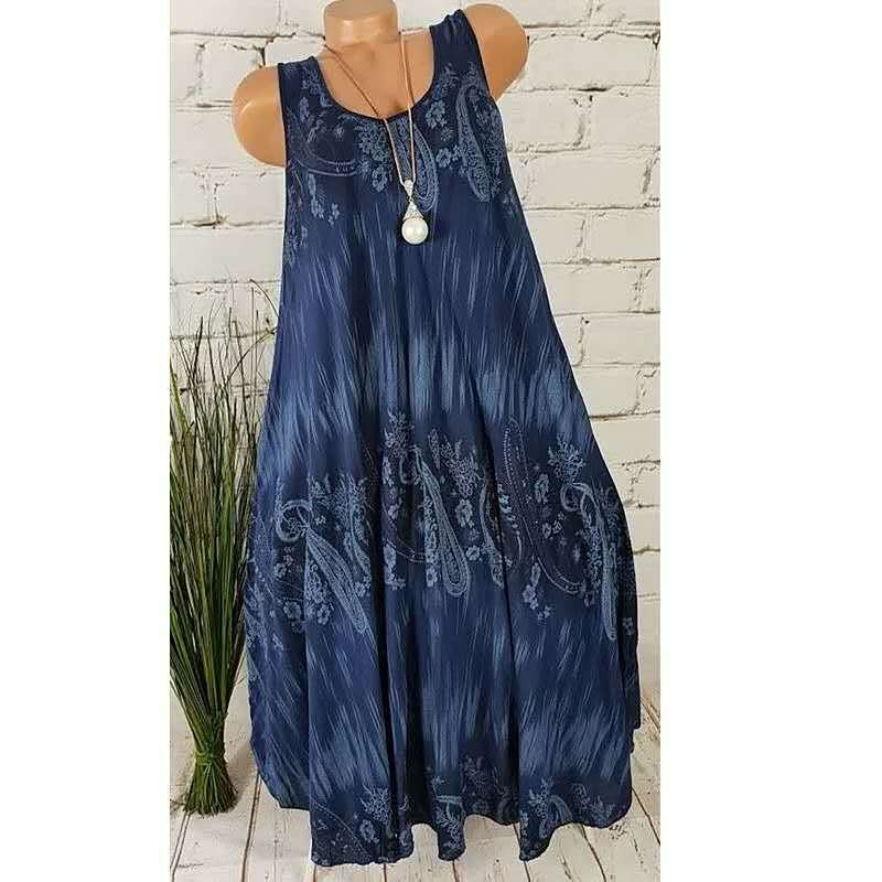 Stijlvolle mouwloze strandjurk (CassieDress™) voor dames, ideaal voor een relaxte zomerse dag of vakantie.