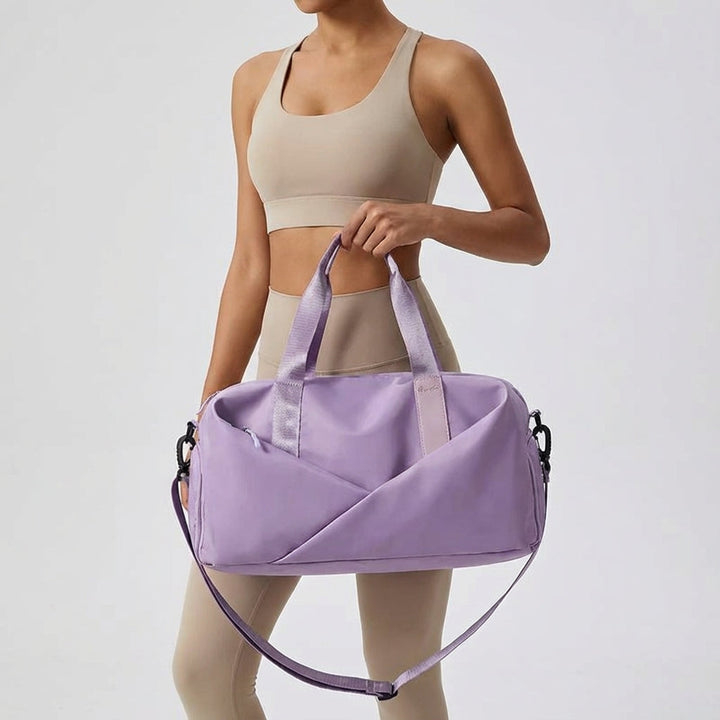 Lichtgewicht en sneldrogende Movella multifunctionele unisex tas, duurzaam materiaal, voor sport en reizen.