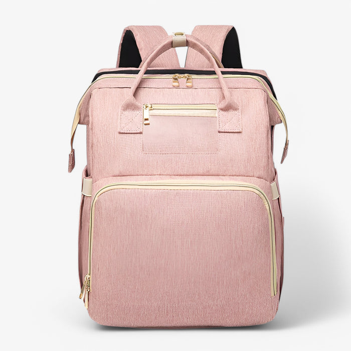 Zacht en veilig uitschuifbaar babybedje in een stijlvolle luiertas Noëlle; comfortabel voor de baby onderweg.