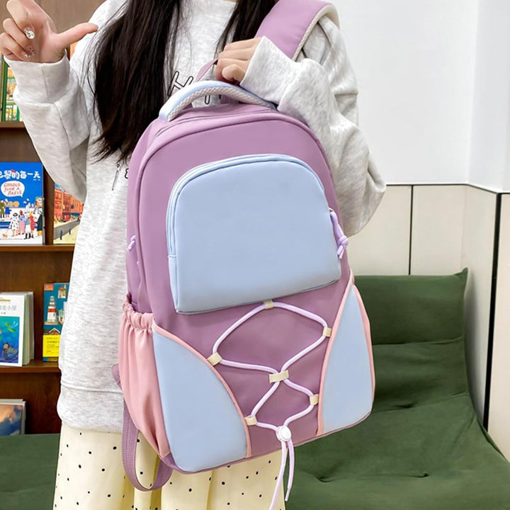 Comfortabele Nivora studenten rugzak met grote capaciteit, inclusief etui en tas voor schoolbenodigdheden.