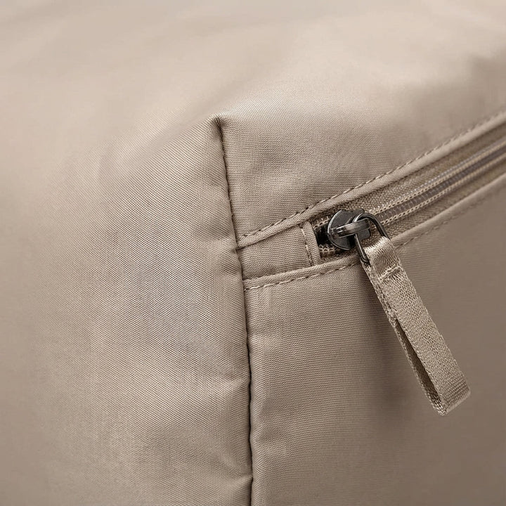 Compacte opvouwbare reistas, makkelijk op te bergen. Perfect als handige extra bagage voor elke reis.