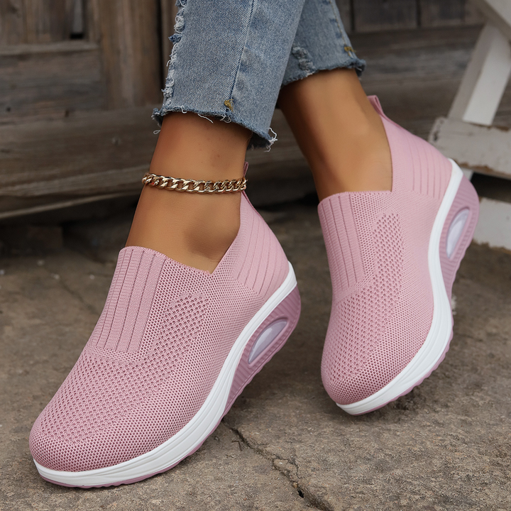 Zwarte orthopedische comfortabele schoenen, maat 36, bieden stijl, comfort en pijnverlichting voor dames.