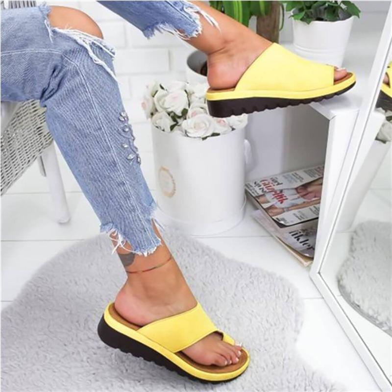 Orthopedische damessandalen in geel, comfortabel met Hallux Valgus functie, stijlvol en modieus voor optimaal comfort.