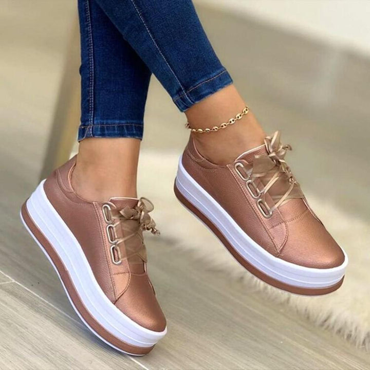 Heidi orthopedische damesschoenen, stijlvolle look en medische ondersteuning, geschikt voor diverse voettypen.