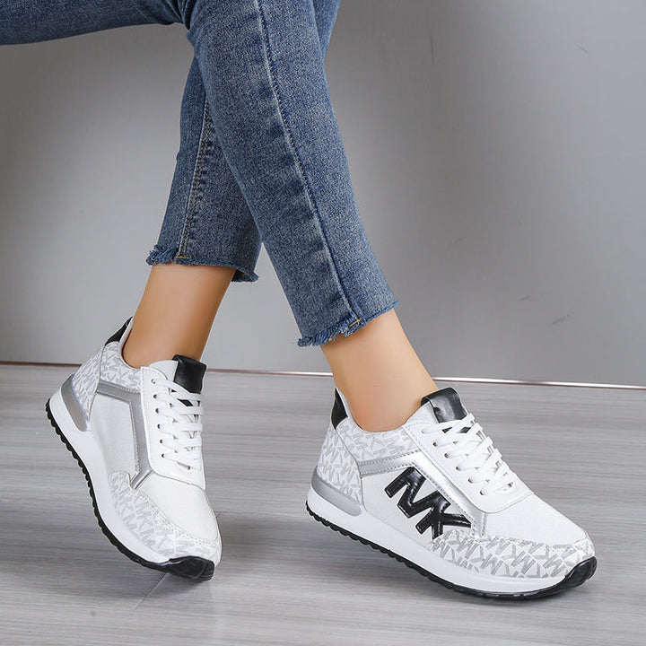 Orthopedische dames sneakers, stijlvol en comfortabel, in diverse kleuren, met sportief design en gripvolle zool.