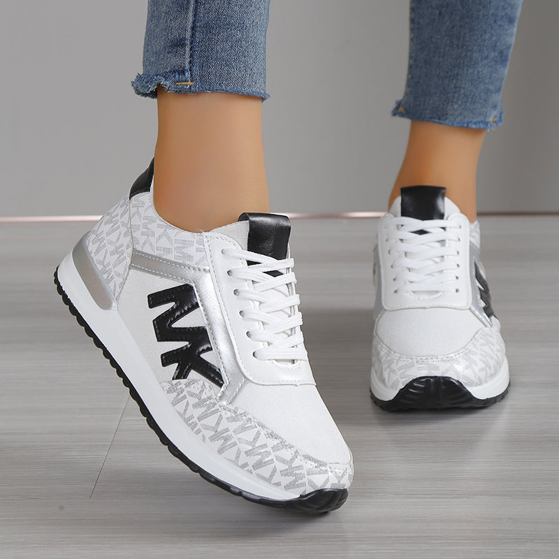 Orthopedische dames sneakers, stijlvol en comfortabel, in diverse kleuren, met sportief design en gripvolle zool.
