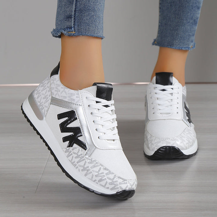 Orthopedische dames sneakers, stijlvol en comfortabel, in diverse kleuren, met sportief design en gripvolle zool.