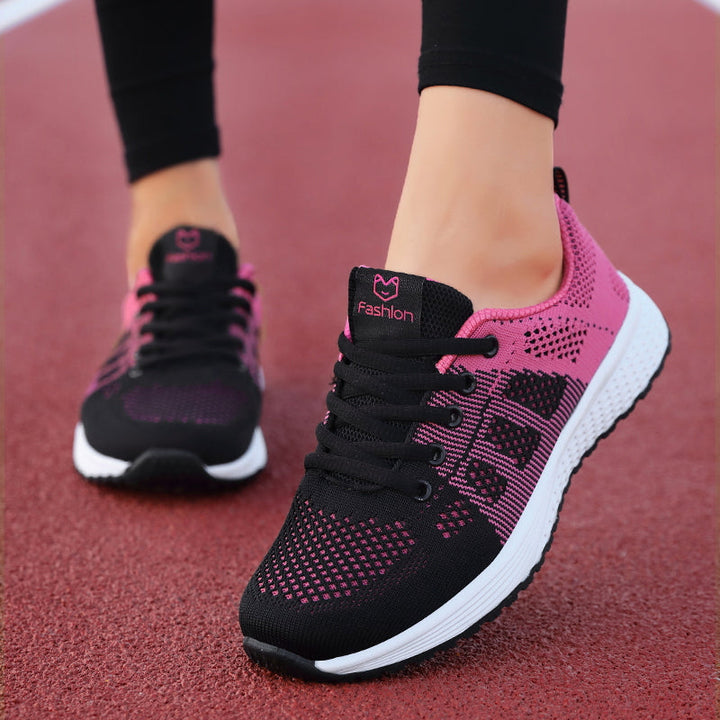 Dames orthopedische sneakers, lichtblauw-paars, ademend mesh, flexibele PVC-zool, modern, stijlvol en comfortabel.