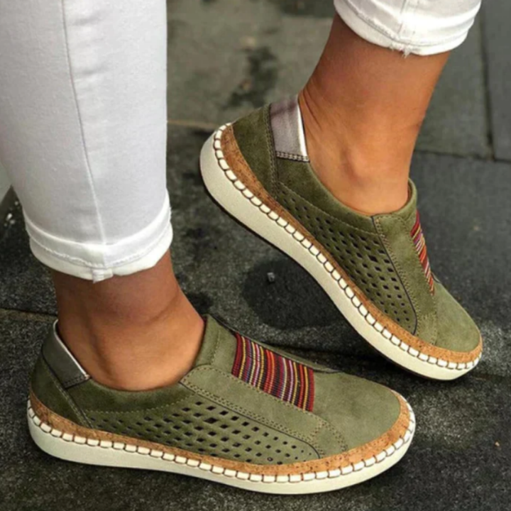 Orthopedische damesschoenen met ergonomisch design, zonder veters, blauw, flexibele zool, ademend materiaal.