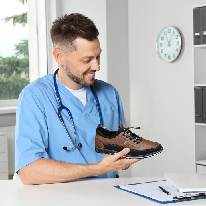 Orthopädische Herrenschuhe, braun, flexibel, ultraleicht, atmungsaktiv, ideal zur Schmerzlinderung, natürlicher Bewegungsflus