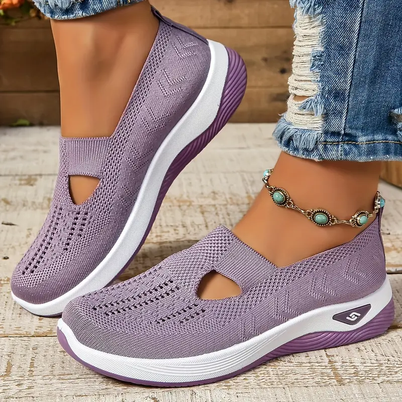 Orthopedische comfortschoenen voor dames, elegant ontwerp, zachte vulling, optimale ondersteuning, stijlvolle look.