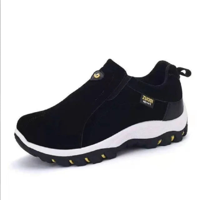 Oscar Comfort heren wandelschoenen in een groene variant, klaar voor elk avontuur met comfort en stijl.