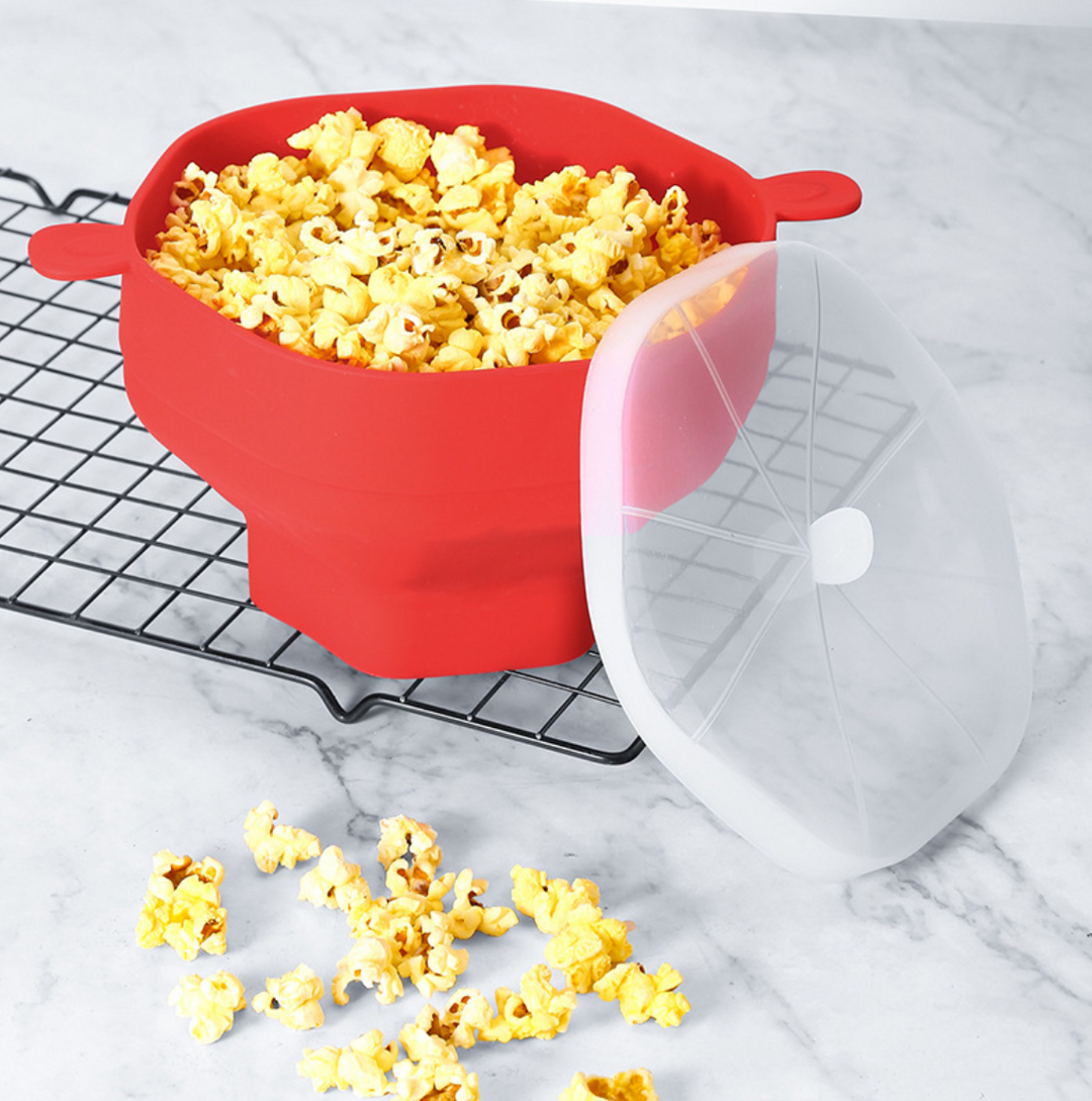 Maak eenvoudig popcorn voor filmavond met de PopDeluxe magnetron popcorn maker, vaatwasserbestendig.