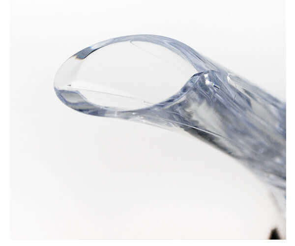 Essentiële wijnaccessoire: premium beluchter van roestvrijstaal en acryl voor thuis.