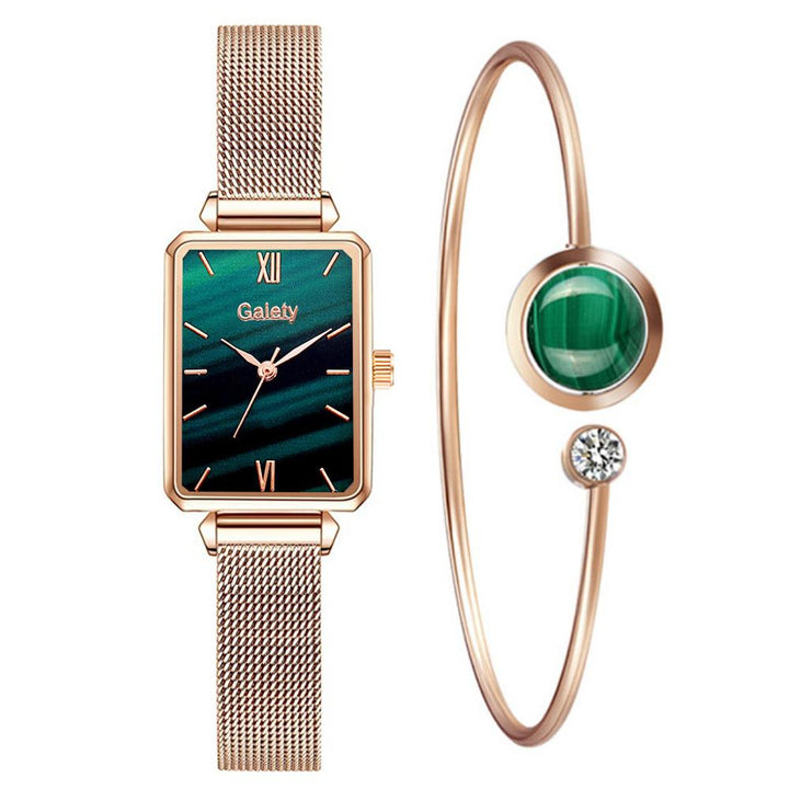 Duurzaam goud rechthoekig dameshorloge, elegant en trendy accessoire voor vrouwen.