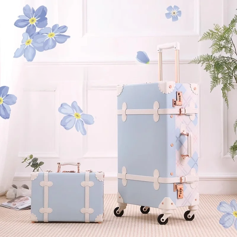 Mooie retro hardcase kofferset, ideale vintage bagage voor zowel korte trips als lange vakanties.