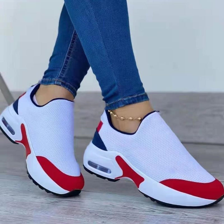 Dames RedSneaks met orthopedische zool voor optimale voetondersteuning en comfort; ideaal voor dagelijks gebruik.