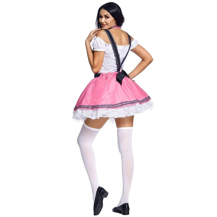 Roze Dirndl Cassandra met witte kant, traditioneel Oktoberfest design, elegant vooraanzicht.