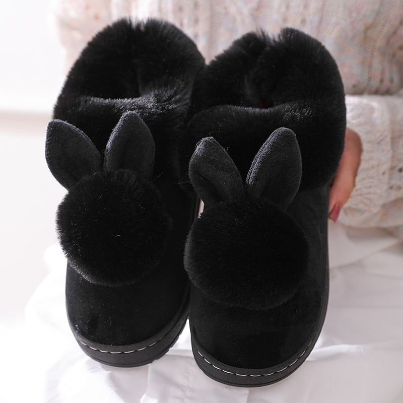 Grijze zachte bunny pantoffels voor dames, warme konijnen huisslippers voor ultiem comfort binnenshuis.