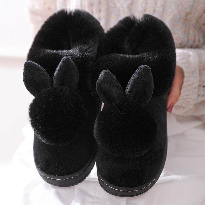 Grijze zachte bunny pantoffels voor dames, warme konijnen huisslippers voor ultiem comfort binnenshuis.