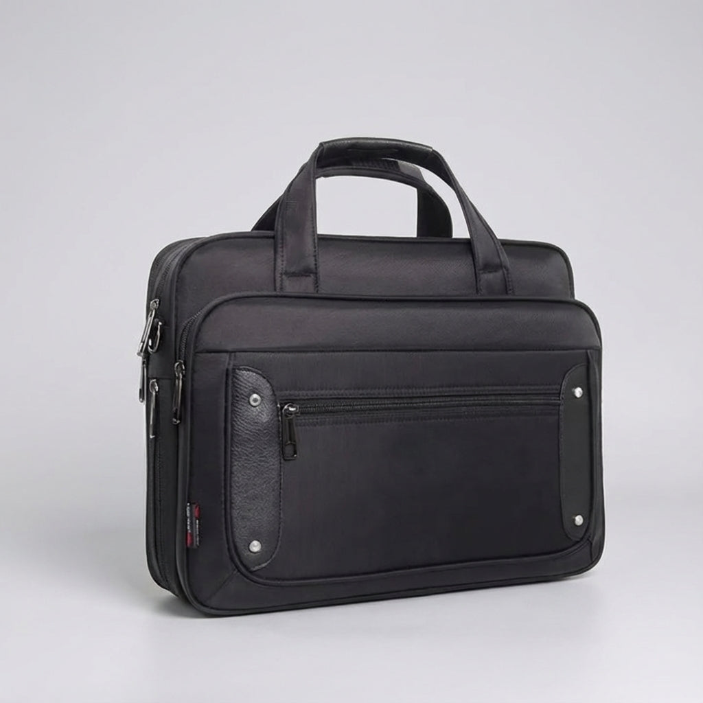 UrbanBrief beschermende laptoptas van canvas met meerdere vakken, perfect voor dagelijks gebruik en reizen.