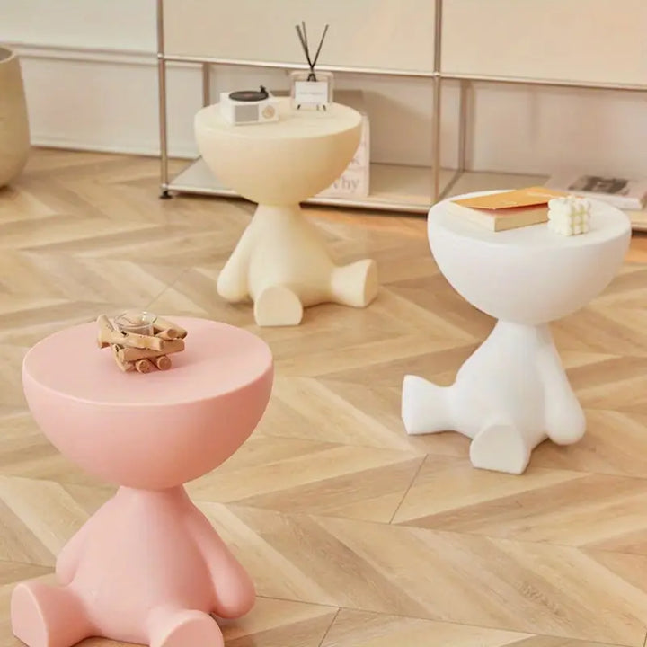 ScandiNest compact decoratief nachtkastje van kunststof, modern en stijlvol voor thuis in slaapkamer of woonkamer.