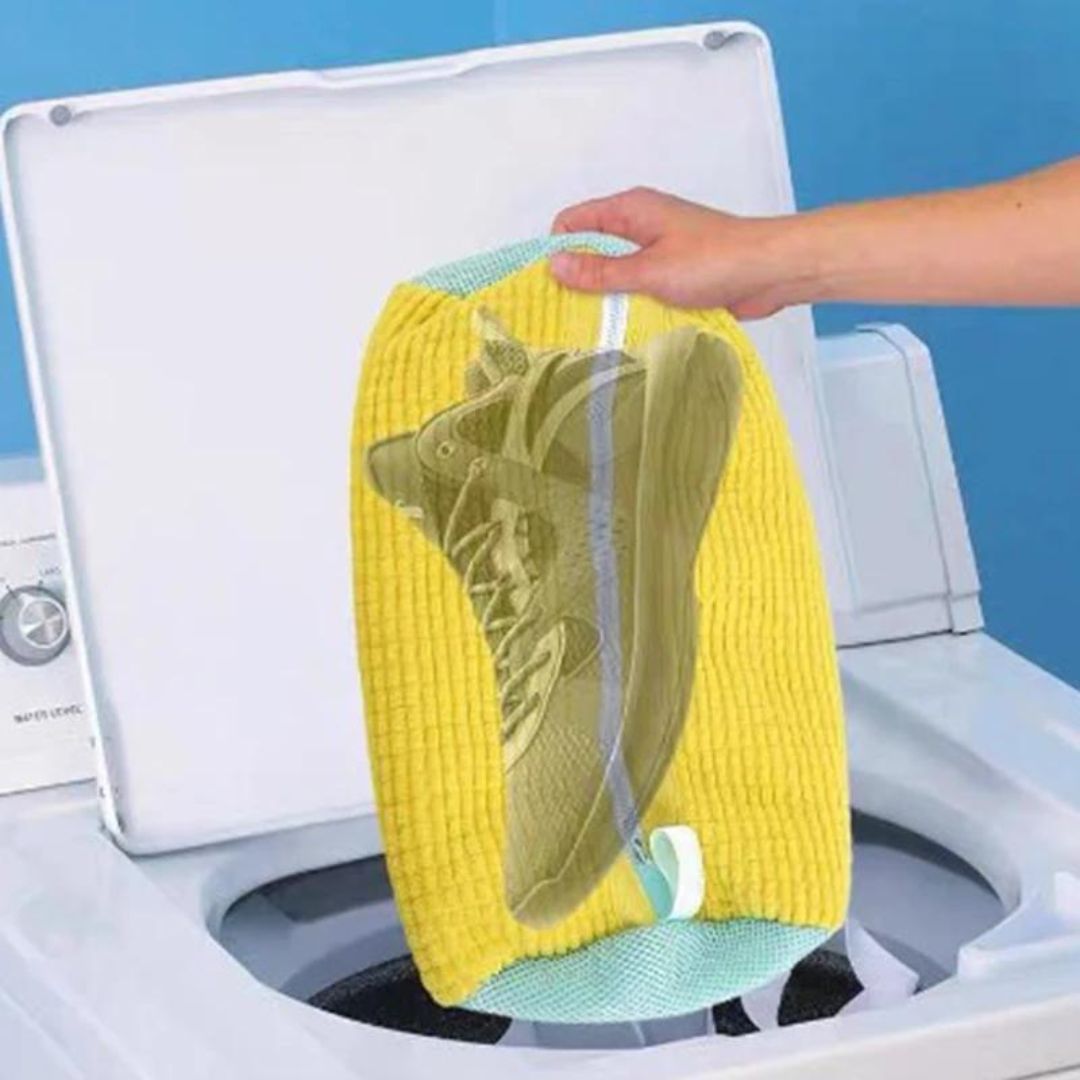 Witte schoenwaszak voor de wasmachine, met veilige rits, ideaal voor grondige schoenreiniging, voorzien van 1.000 borstels.