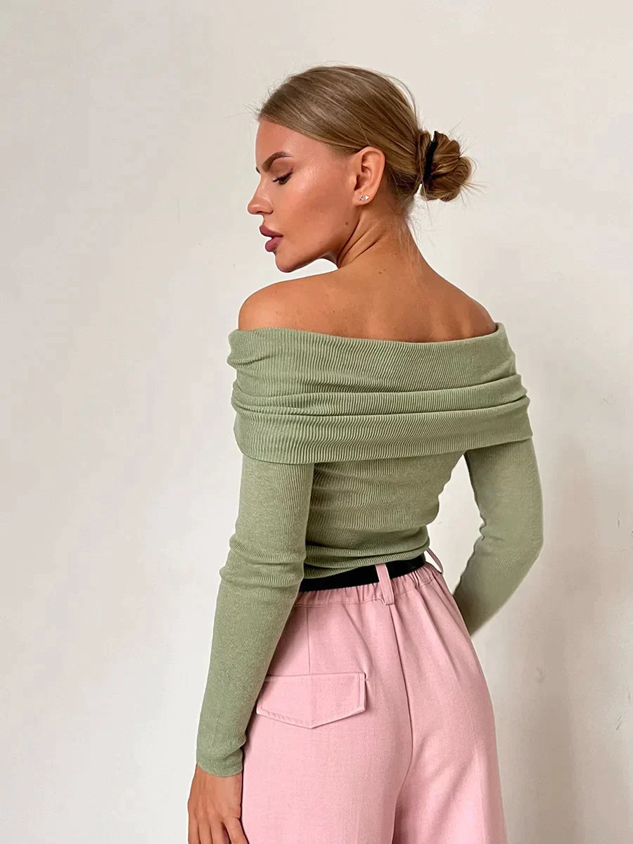 Dames off-shoulder trui, elegant ontwerp, zacht materiaal, aangesloten pasvorm, veelzijdig.
