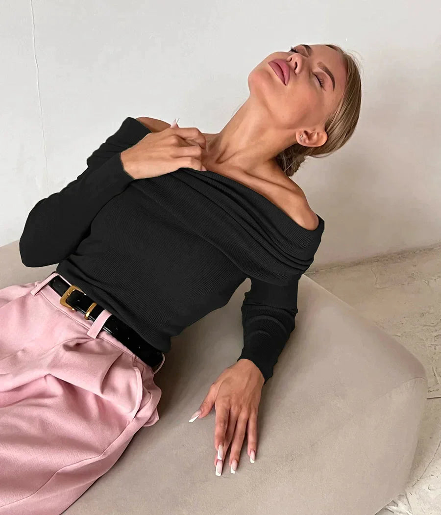 Dames off-shoulder trui, elegant ontwerp, zacht materiaal, aangesloten pasvorm, veelzijdig.