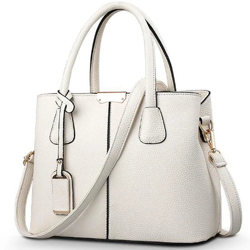 Zwarte dames crossbody tas van kunstleer, elegant en ruim, voor stijlvolle vrouwen in het dagelijks leven en bij gelegenheden.