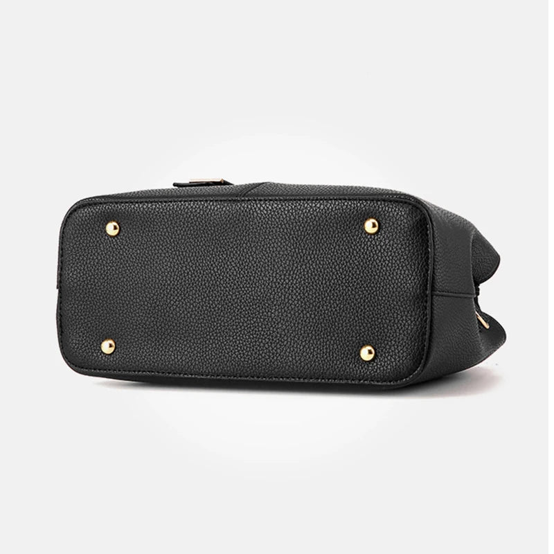 Zwarte dames crossbody tas van kunstleer, elegant en ruim, voor stijlvolle vrouwen in het dagelijks leven en bij gelegenheden.