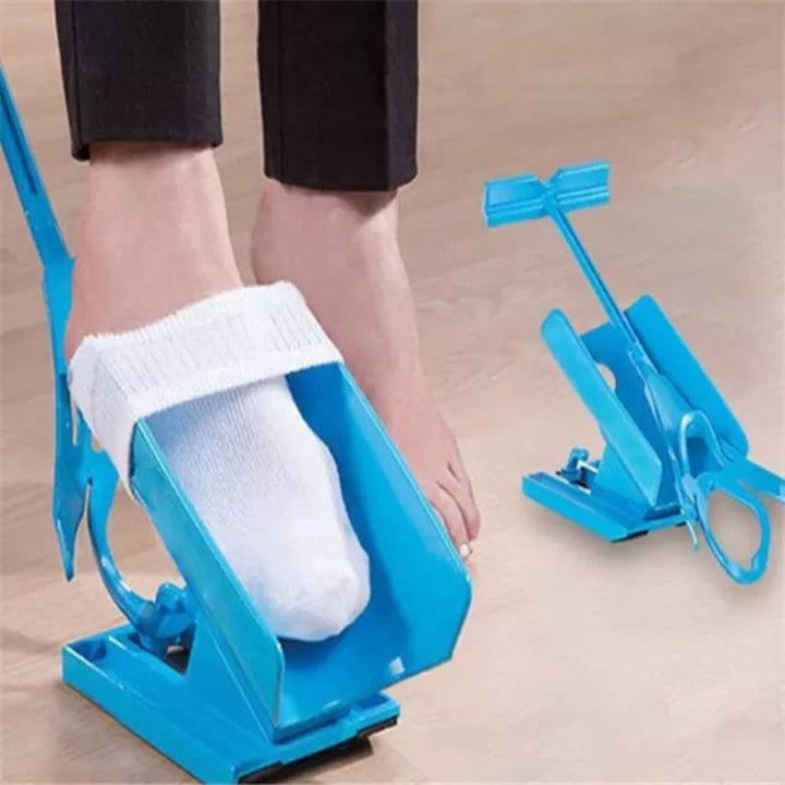 Sokken aantrekhulp voor senioren in ergonomisch design, perfect voor moeiteloos aantrekken zonder te bukken.