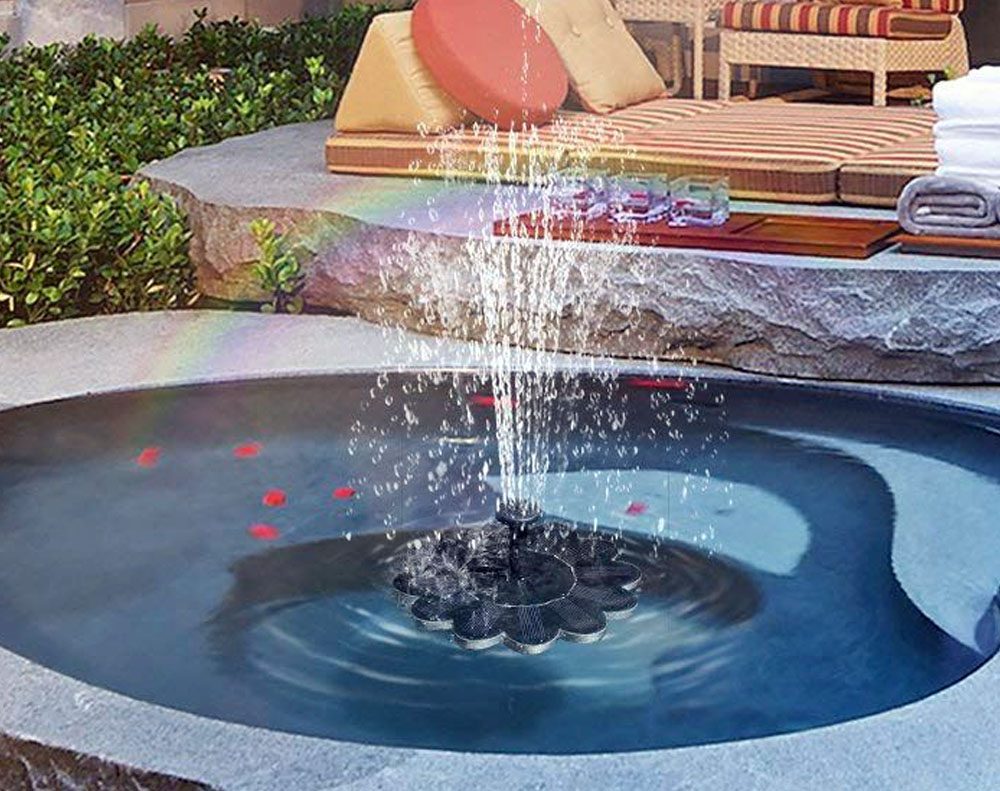 Solarfontein met bloemen-design voor vijvers, toont elegante waterfontein, werkt op zonne-energie, milieuvriendelijk