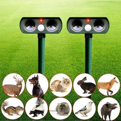 Zonne-ultrasone dierenverjager met infraroodsensor en PIR, efficiënte en weerbestendige dierenafweer in de tuin.