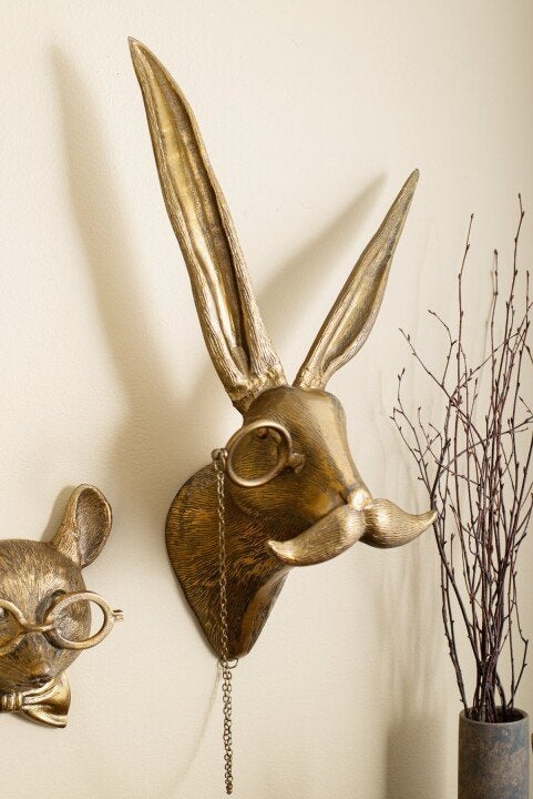 Grote beer muurdecoratie, handbeschilderd design als statement woonaccessoire. Indrukwekkende WallCritter.