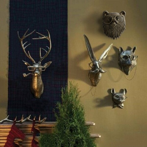 Beer muurdecoratie, handbeschilderde dierenkop als uniek en robuust woonaccessoire. Interieurdecoratie.