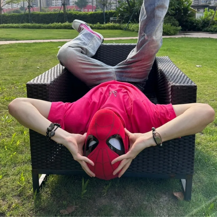 Spider-Man masker met bewegende ogen, geschikt voor kinderen, handmatige en elektrische bediening, ideaal voor kostuums.