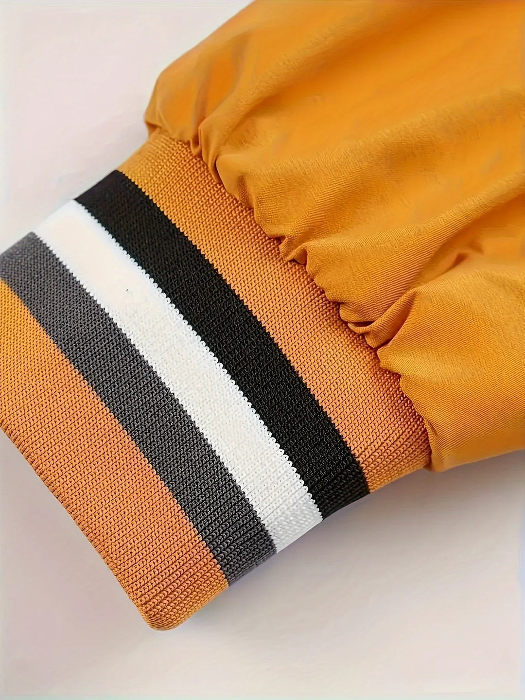 Heren overgangsjas in helder geel, voor een frisse look