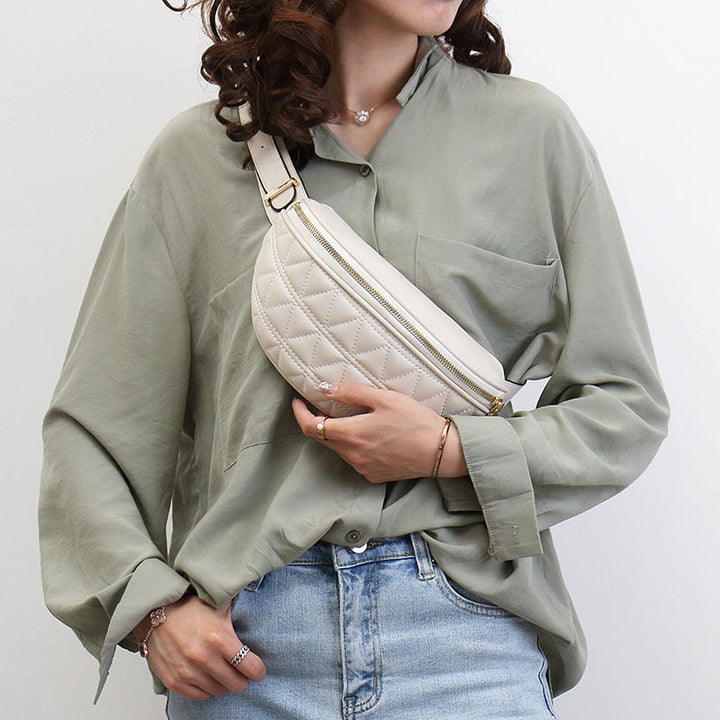 Praktisch dames heuptasje met ruitjesprint, perfect als crossbody of schoudertas. Handig PU leer accessoire voor elke outfit.